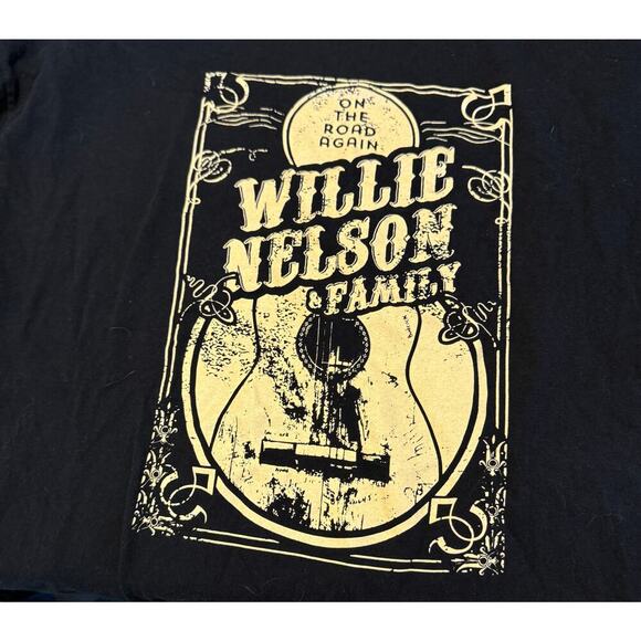 Willie Nelson & Family 2008 T-Shirt Black Concert Tour On The Road Again 2XL - Picture 3 of 4